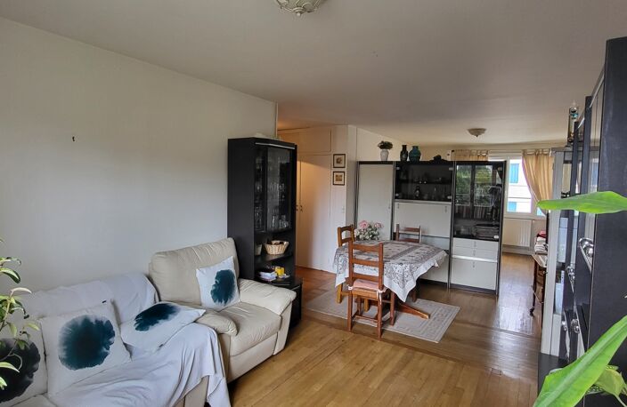Vente Appartement 4 pièces — photo 2