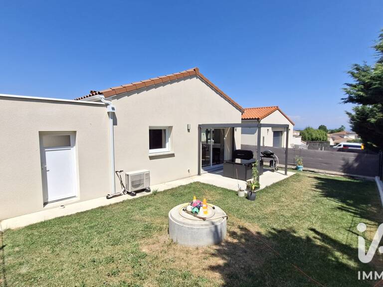 Vente Maison/villa 4 pièces — photo 1