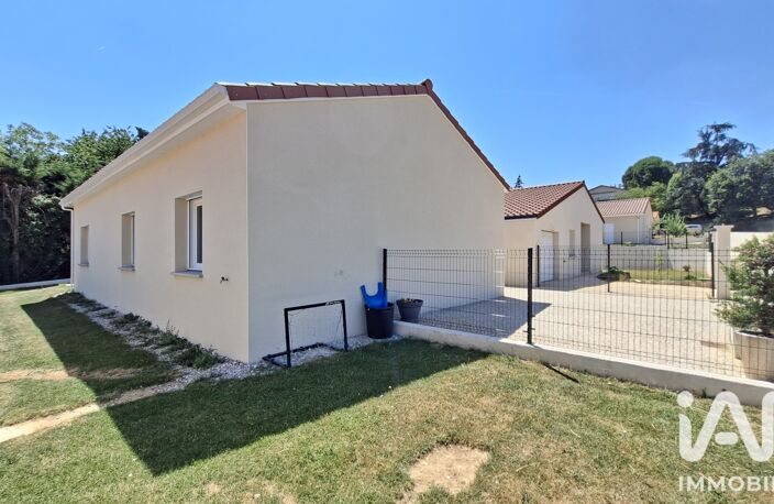 Vente Maison/villa 4 pièces — photo 3