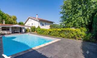 Maison 8 Pièces 172 m² à vendre à Lamarque (33460)