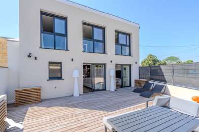 Maison 6 pièces 317700 €