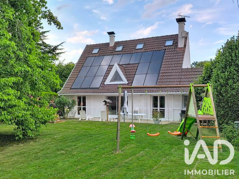 Vente Maison/villa 8 pièces — photo 1