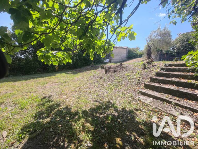 Vente Terrain 1 050 m&sup2; — photo 1