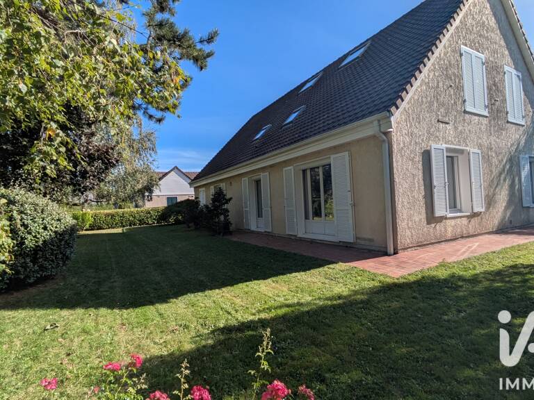 Vente Maison/villa 9 pièces — photo 1