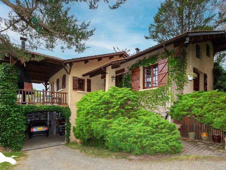 Villa de 5 pièces principales — photo 1