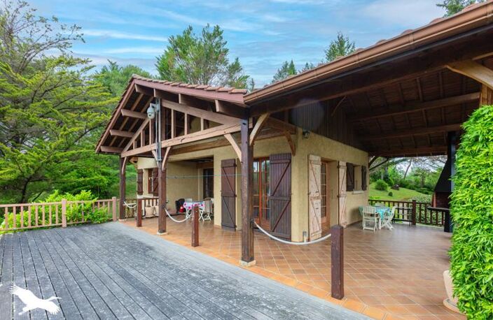 Villa de 5 pièces principales — photo 2