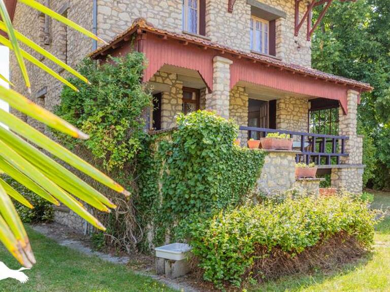 Villa de 6 pièces principales — photo 1