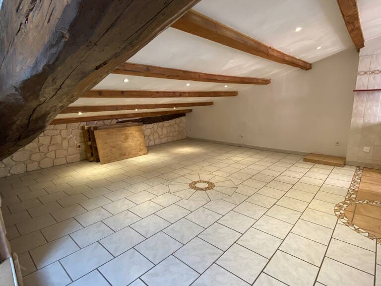 Vente Maison de village 4 pièces — photo 1