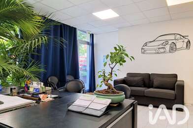 Commerce  159000 €