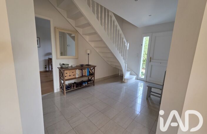 Vente Maison/villa 7 pièces — photo 2