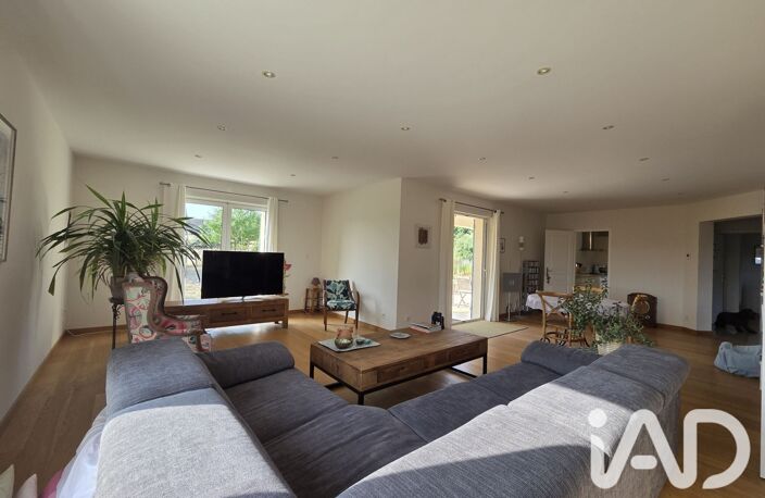 Vente Maison/villa 7 pièces — photo 3
