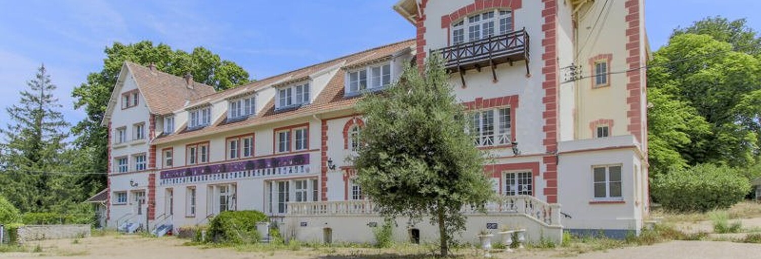 Maison 18 Pièces 2100 m² à vendre à Septeuil (78790)