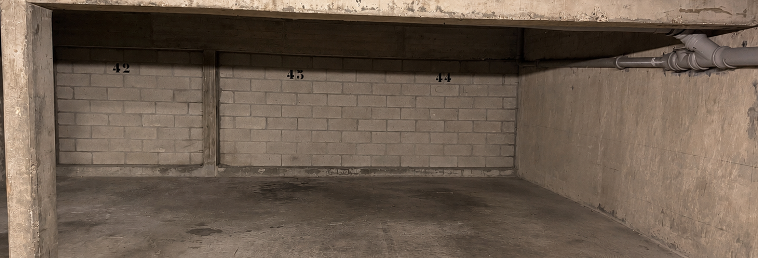 Garage  12 m² à vendre à Paris 17 (75017)