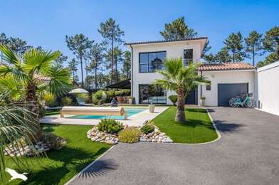 Maison 5 pièces 984690 €