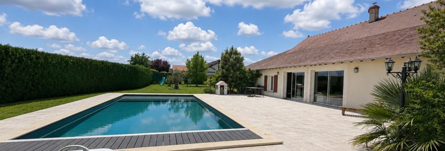 Maison 5 Pièces 171 m² à vendre à Saint-Doulchard (18230)