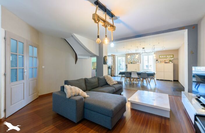Maison de ville de 8 pièces principales — photo 3