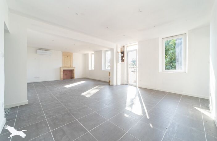 Maison en pierre de 5 pièces principales — photo 2