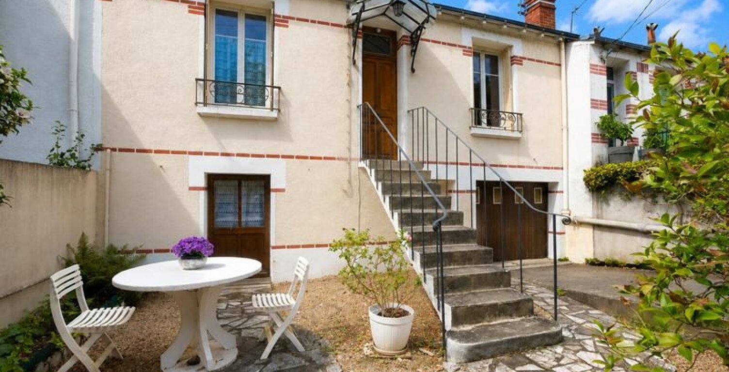 Maison de ville de 3 pièces principales — photo 1