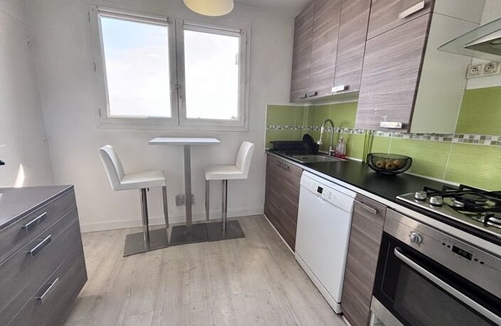 Vente appartement 3 pièces 56 m² Les Clayes-sous-Bois (78340) — photo 2