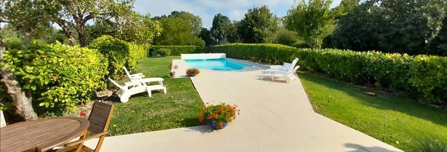 Maison 5 Pièces 171 m² à vendre à Matha (17160)