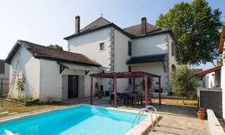 Maison 6 Pièces 165 m² à vendre à Puyoô (64270)