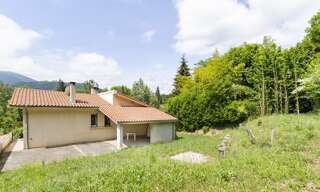 Maison 8 Pièces 136 m² à vendre à Serres-sur-Arget (09000)