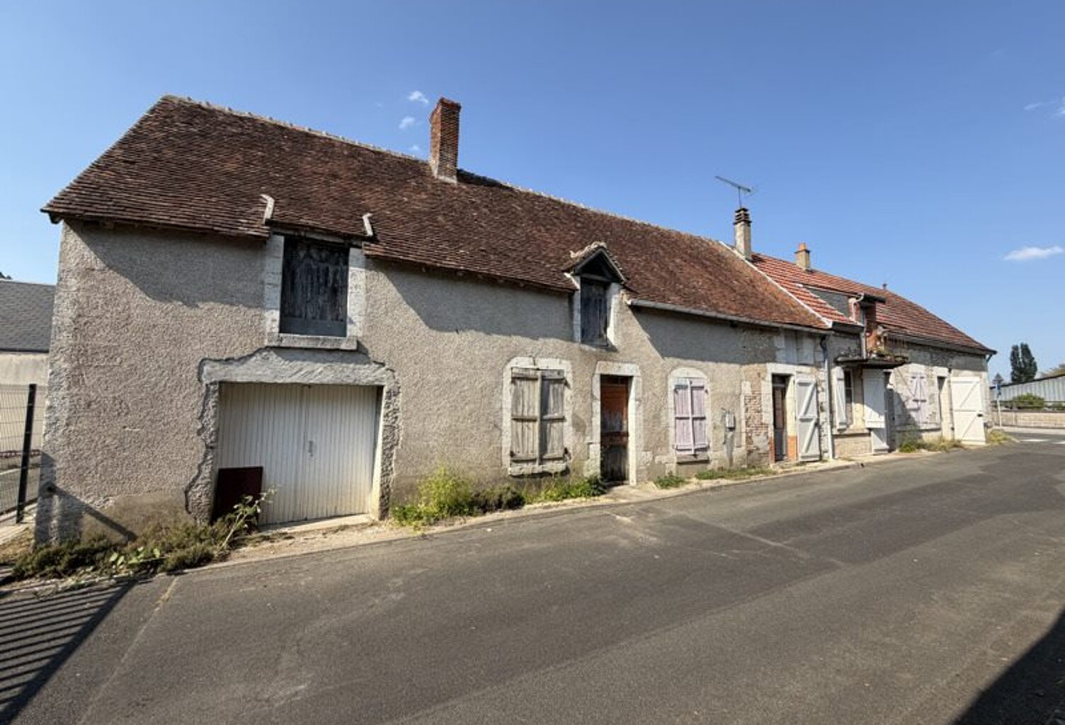 Maison de bourg de 5 pièces principales — photo 1