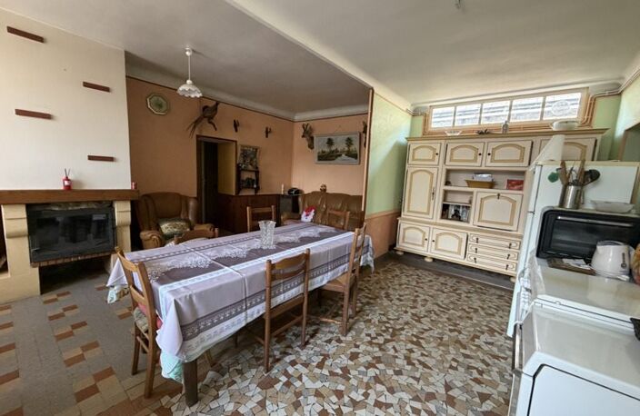 Maison de bourg de 5 pièces principales — photo 2