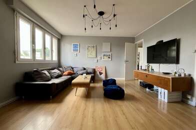 Appartement 4 pièces 146832 €