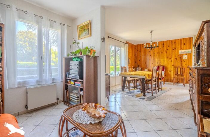 Maison de ville de 5 pièces principales — photo 2