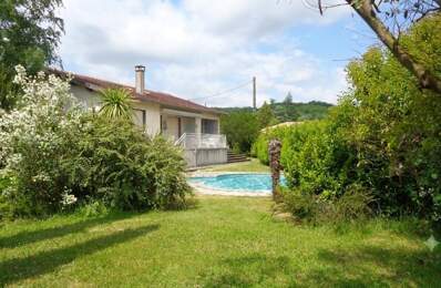 Pavillon avec Piscine — photo du bien