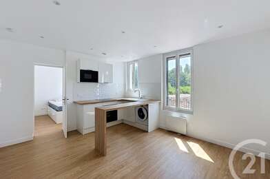 Appartement 2 pièces 930 €