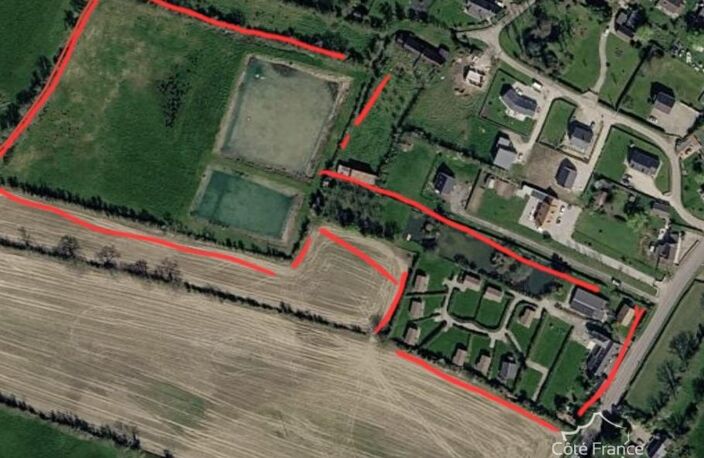 PROPRIETE de 3 hectares avec PISCINE, CHALETS et ETANGS — photo 5