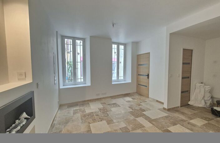 BEL APPARTEMENT T2 CENTRE PORT-VIEUX — photo 2