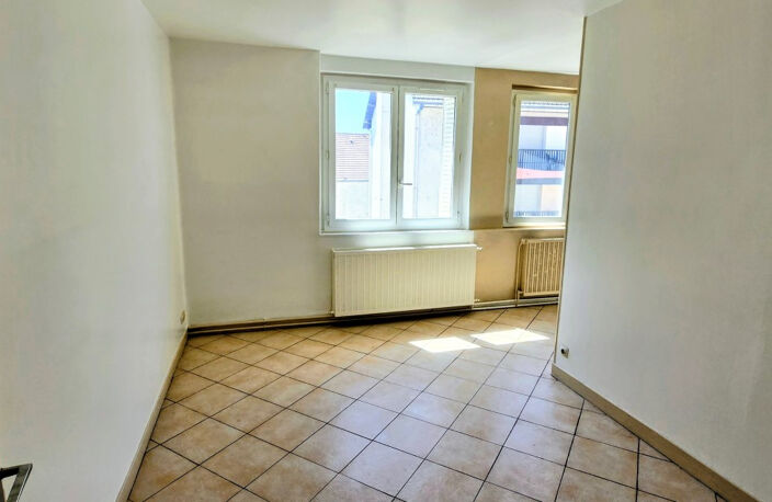 Appartement Gray 3 pièce(s) 62.20 m2 — photo 3