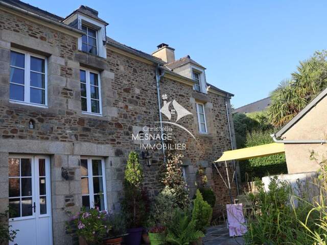 À vendre chez Christelle Mesnage Immobilier - LANGROLAY-SU — photo du bien