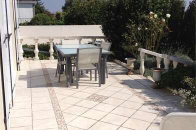 Maison 6 pièces 255600 €