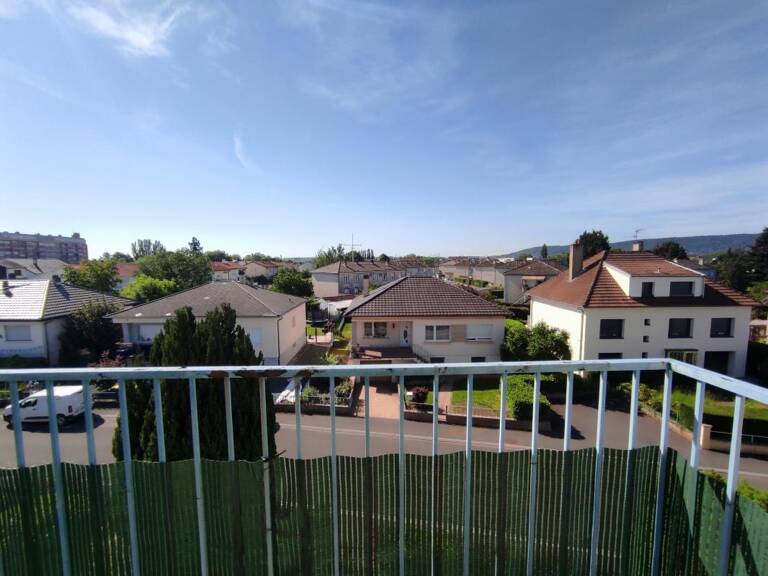 Appartement à vendre 4 pièces  (57) — photo 1