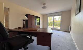 Bureau 4 Pièces 72 m² à vendre à Saint-Cyr-sur-Loire (37540)
