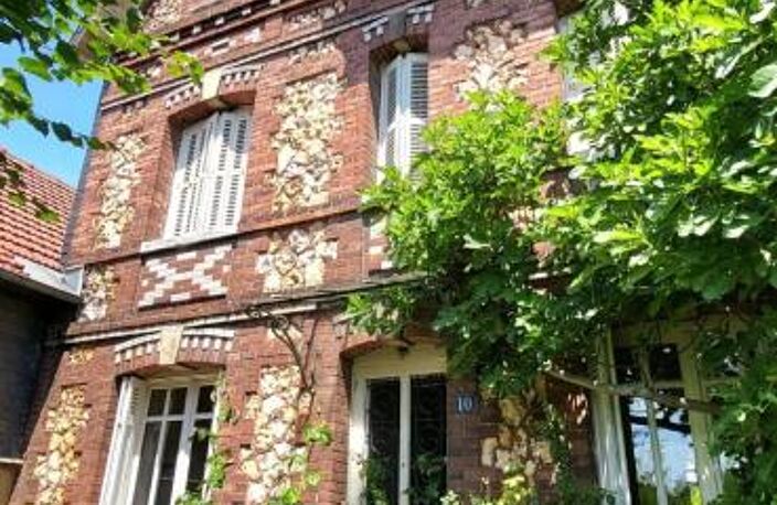 ROUEN Gare : Maison Brique-Silex 138 m² avec 5 CH, Jardin et Terrasse ... Belle Opportunité ! — photo 2