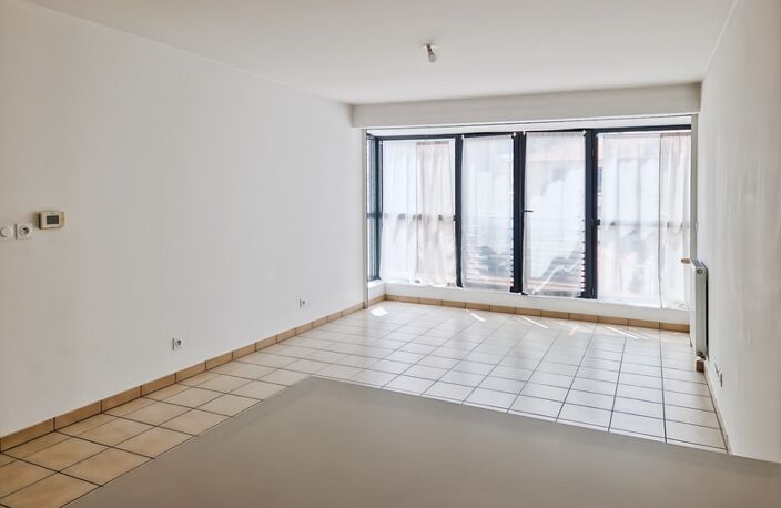06000 - NICE - QUARTIER LIBERATION/VERNIER - GRAND STUDIO - CLIMATISATION MOBILE — photo 3