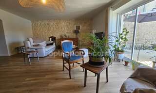 Maison 9 Pièces 232 m² à vendre à Linars (16730)