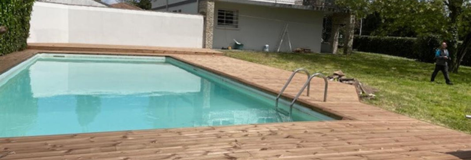 Maison 9 Pièces 225 m² à vendre à Les Mathes (17570)