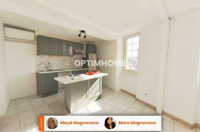 Immeuble  242000 €