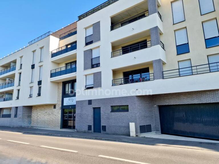 Centre ville Appartement 4 pièces + balcon + parking — photo 1