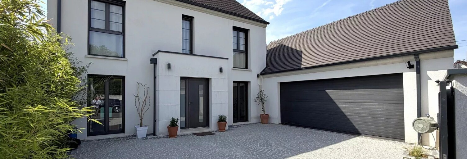 Maison 7 Pièces 191 m² à vendre à Lacroix-Saint-Ouen (60610)