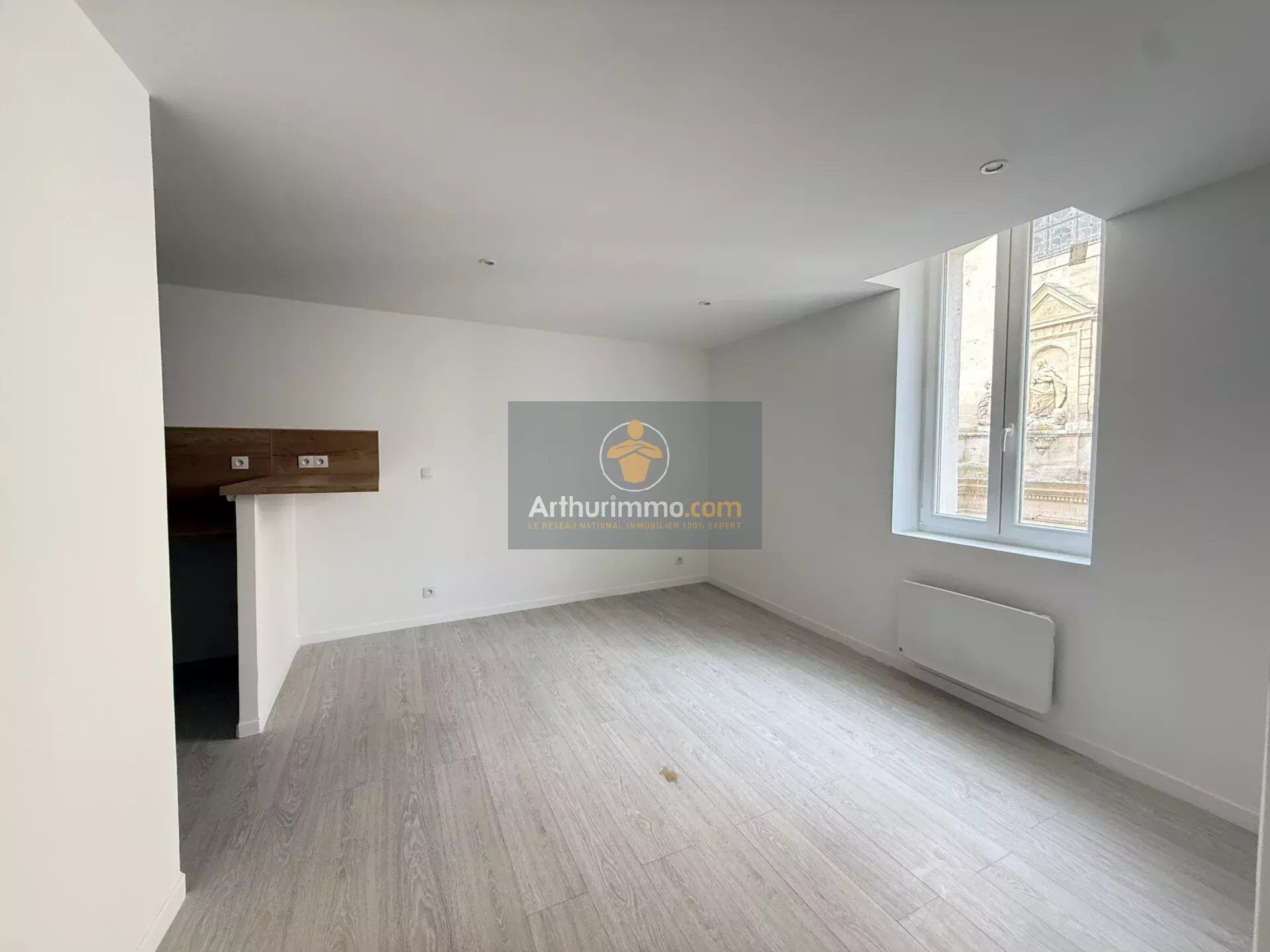 Appartement 1 pièce 24 m² · à Apt · 24 m² · 450 €/mois