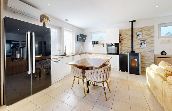 Maison individuelle de plain pied Jouy Le Moutier Village — photo 3