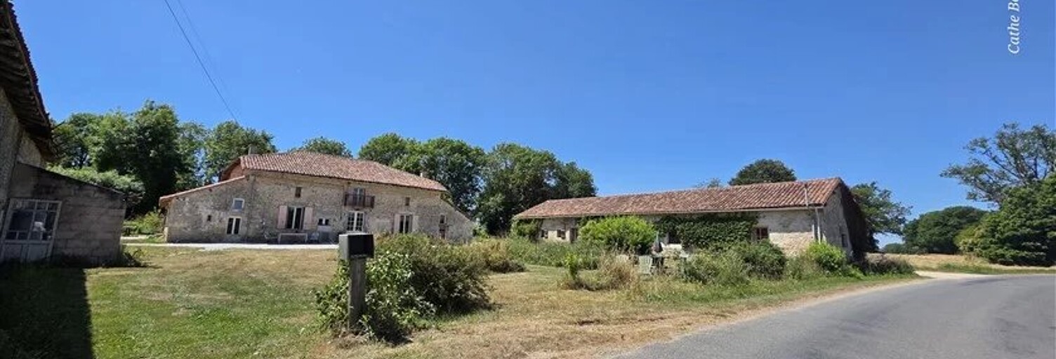 Divers 15 Pièces  m² à vendre à Alloue (16490)