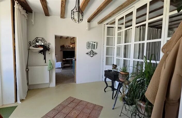 À vendre - Bijoux rural avec gîtes et piscine – Alloue (16) — photo 3